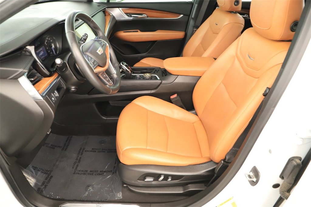 Used 2020 Cadillac XT5 Premium Luxury image 24