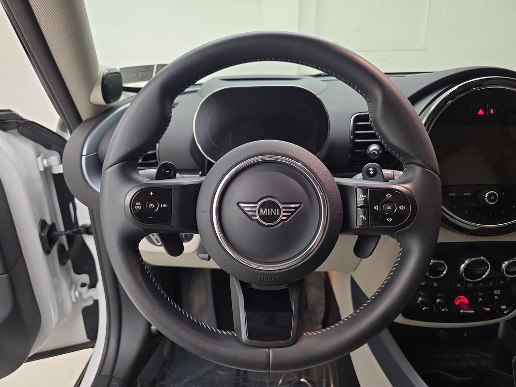 Certified 2024 MINI Cooper Clubman S AWD/4WD image 15