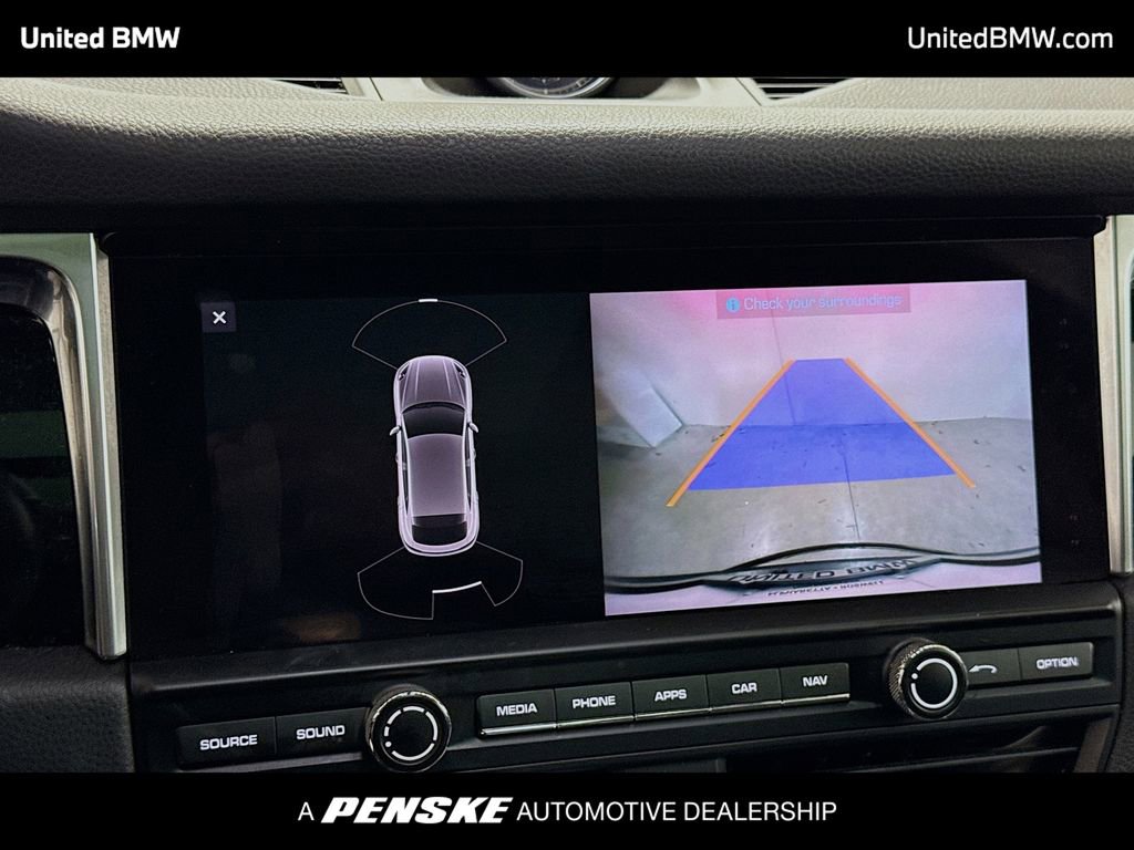 Used 2020 Porsche Macan image 9