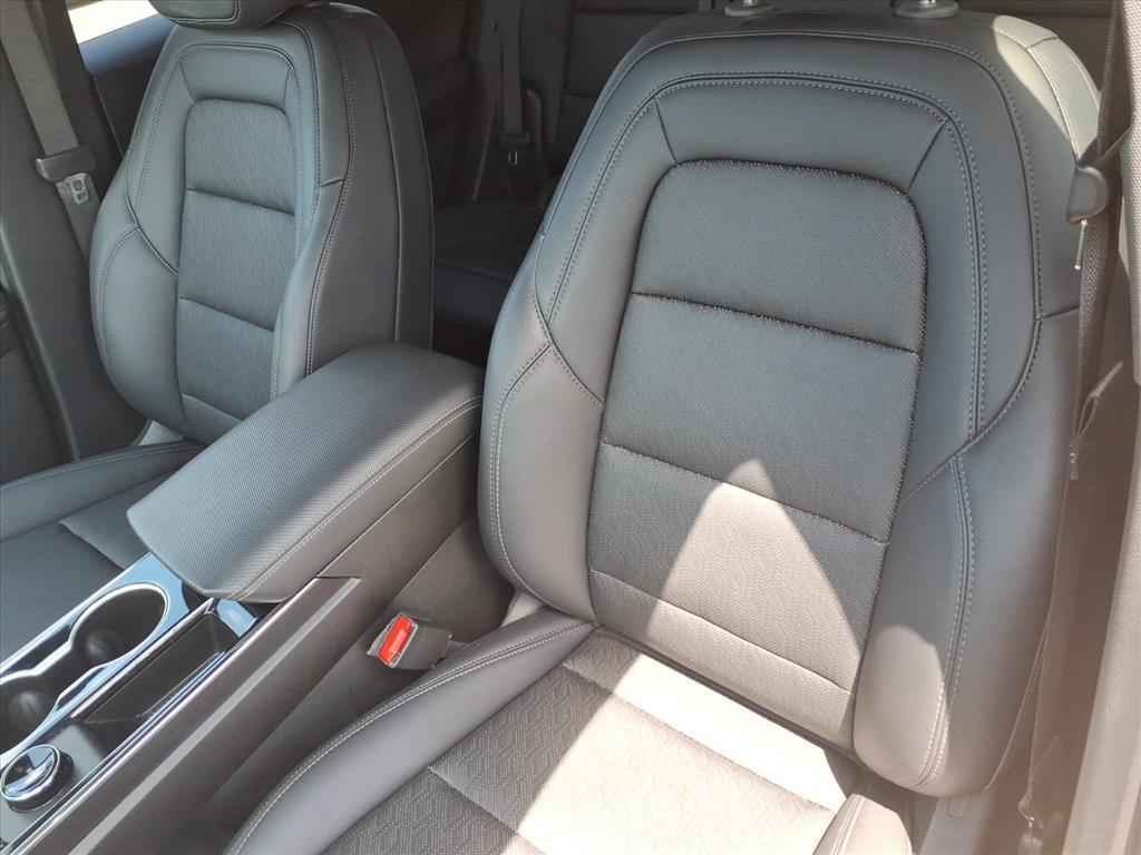 Used 2026 Chevrolet Equinox LT w/ Convenience Package II AWD/4WD image 17