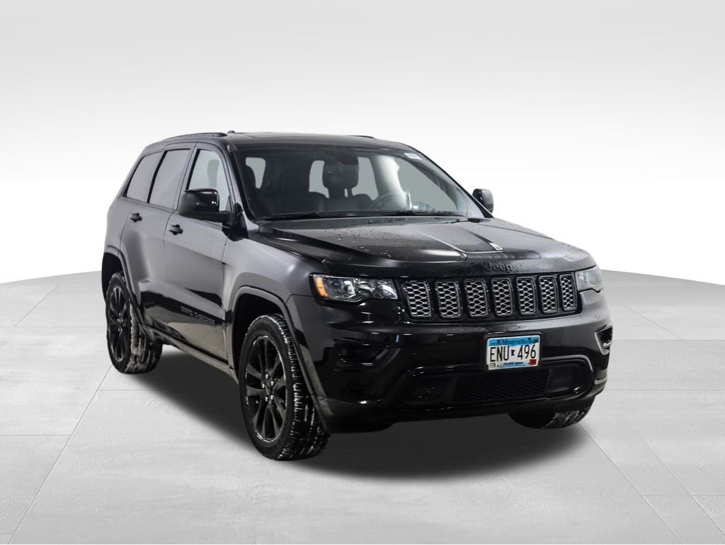 Used 2020 Jeep Grand Cherokee Altitude image 7