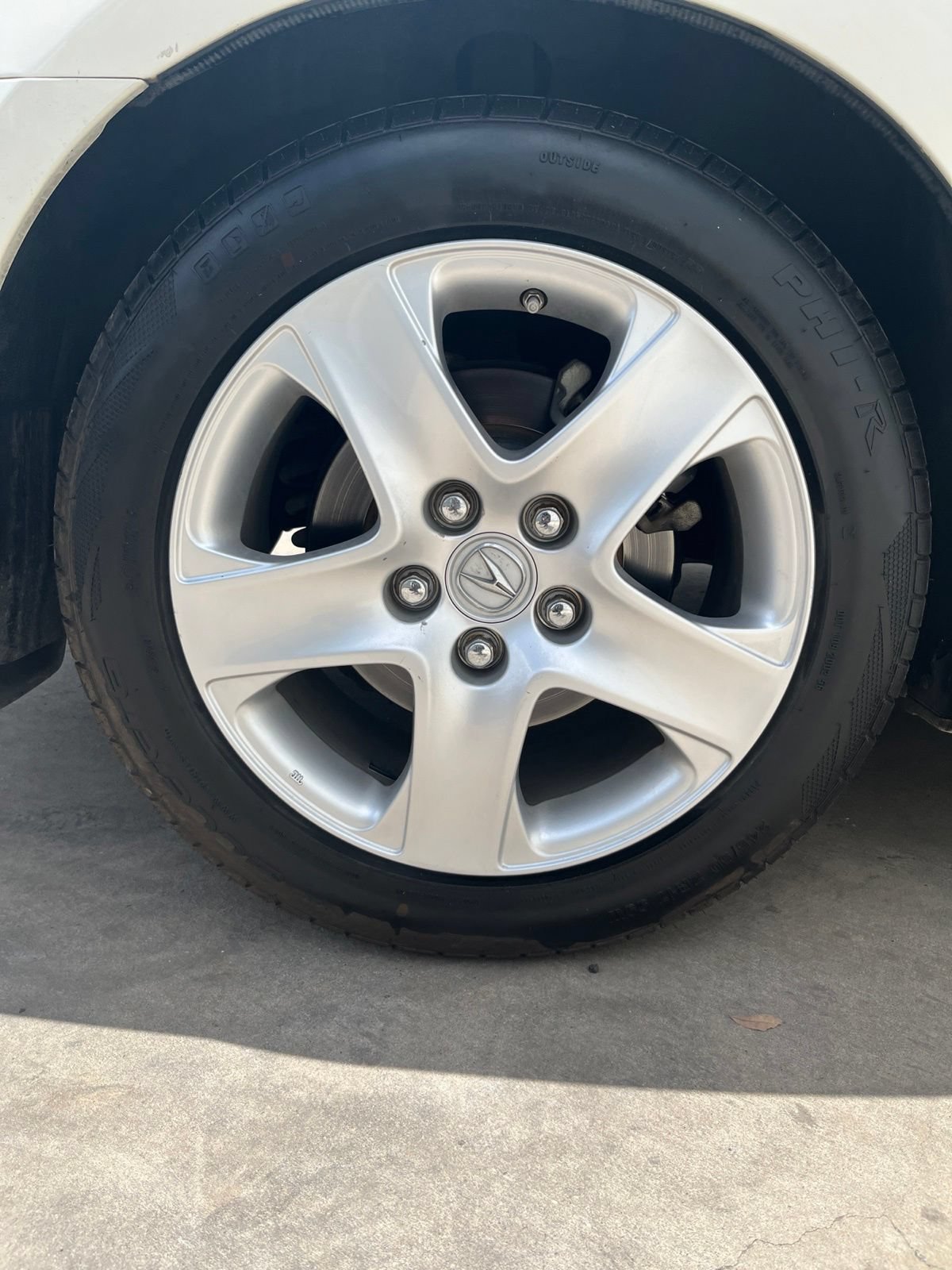 Used 2005 Acura RL AWD/4WD image 25
