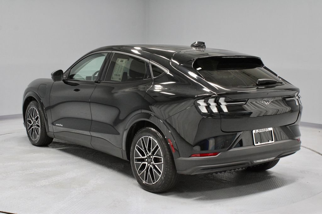 Used 2025 Ford Mustang Mach-E Premium AWD/4WD image 11