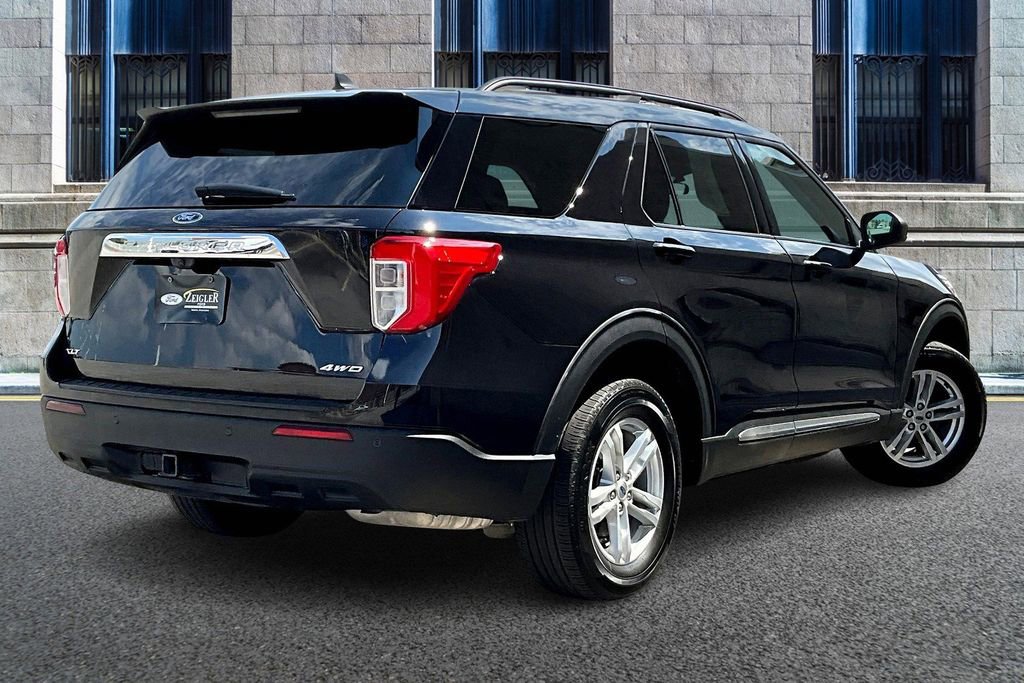 Certified 2023 Ford Explorer XLT w/ Class IV Trailer Tow Package image 11