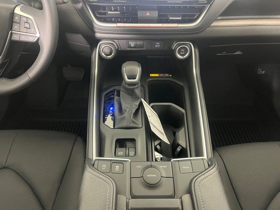 New 2026 Toyota Grand Highlander Limited image 18