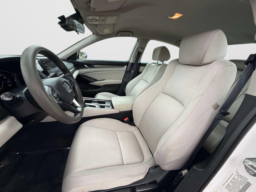 Used 2018 Honda Accord LX image 11
