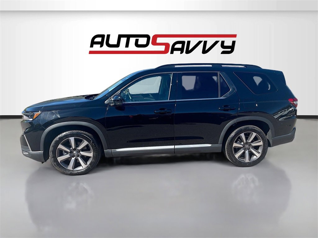 Used 2025 Honda Pilot Elite image 4