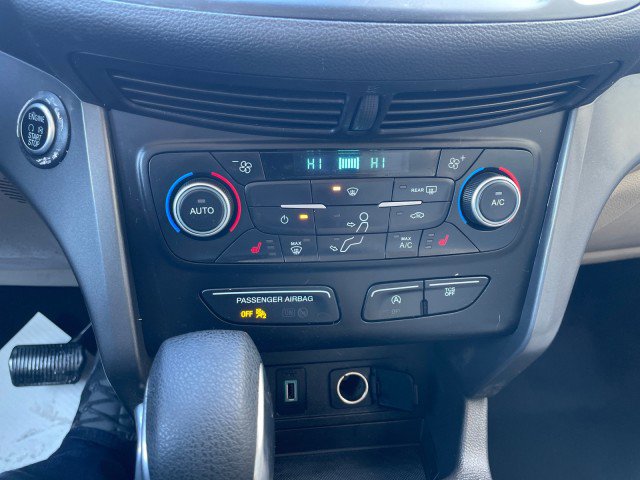 Used 2019 Ford Escape SE image 12