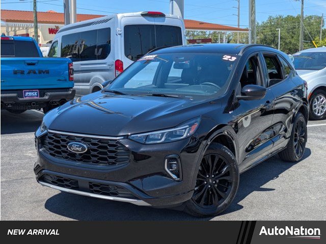 Certified 2023 Ford Escape ST-Line Elite image 1