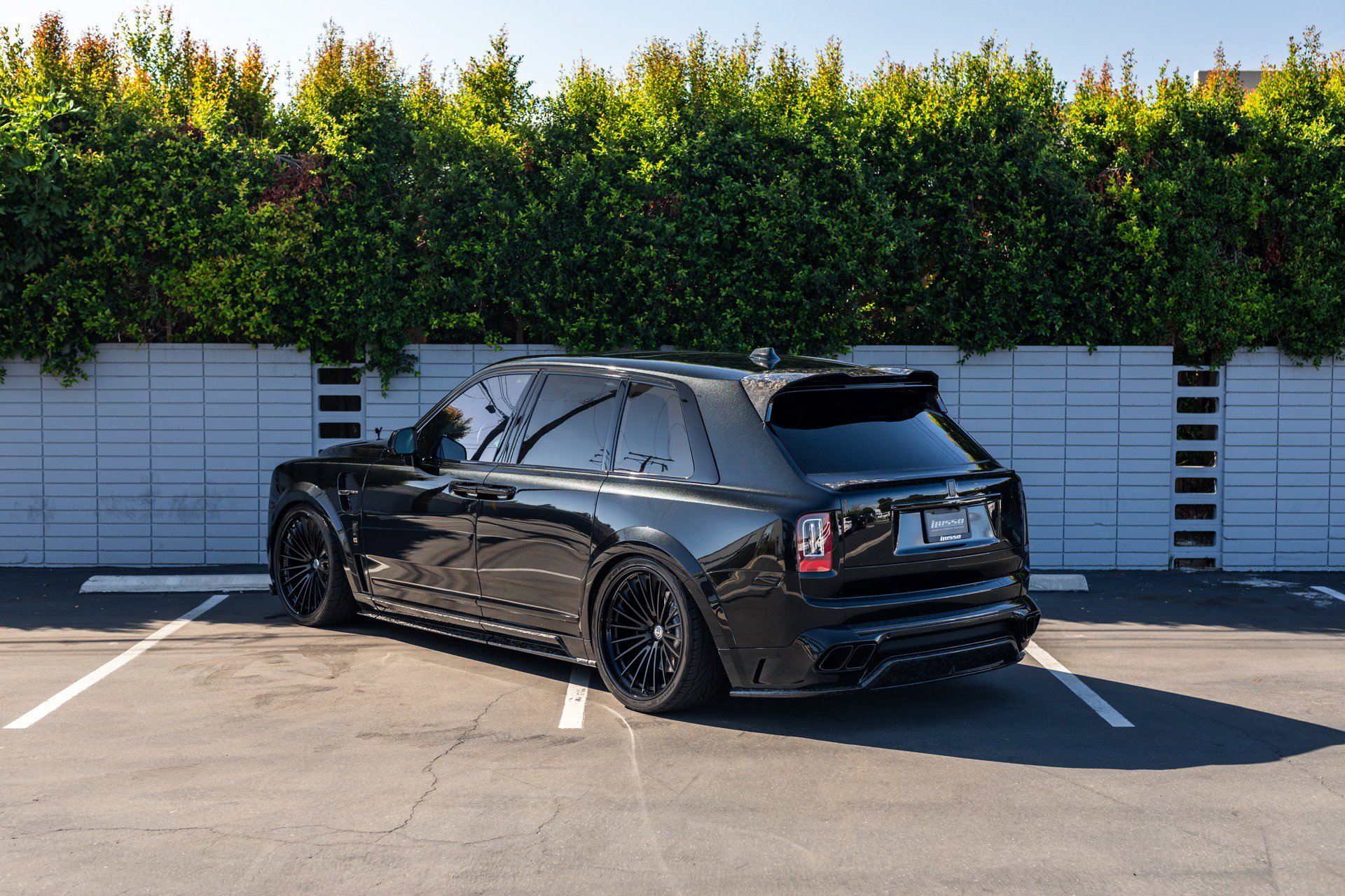 Used 2021 Rolls-Royce Cullinan image 24