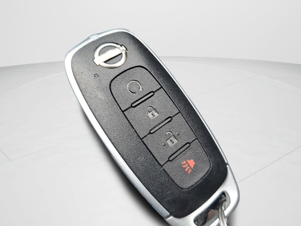 Used 2023 Nissan Rogue SV AWD/4WD image 28