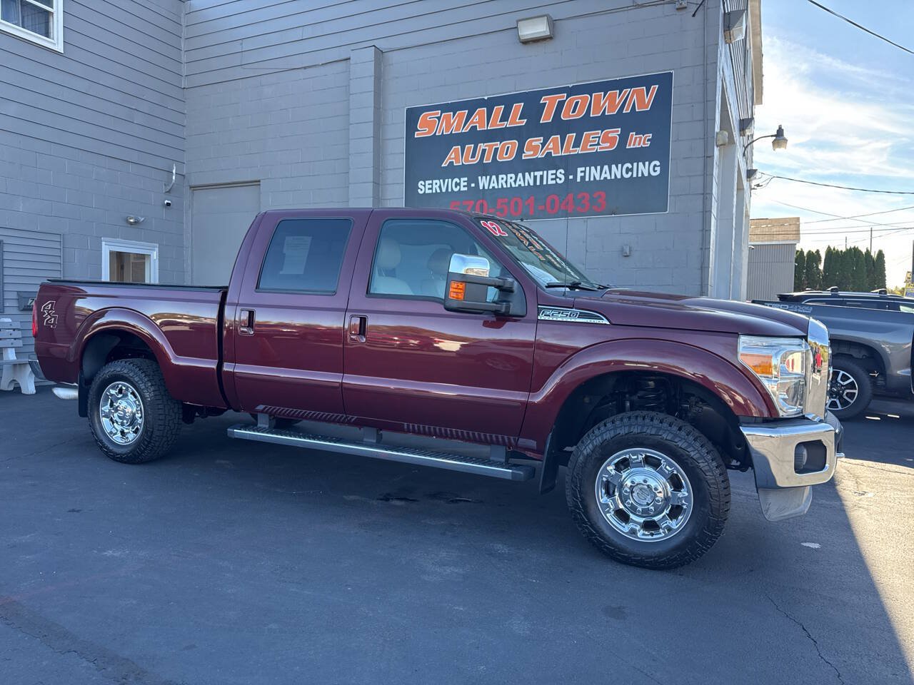 Used 2012 Ford F250 Lariat w/ Chrome Pkg AWD/4WD image 1