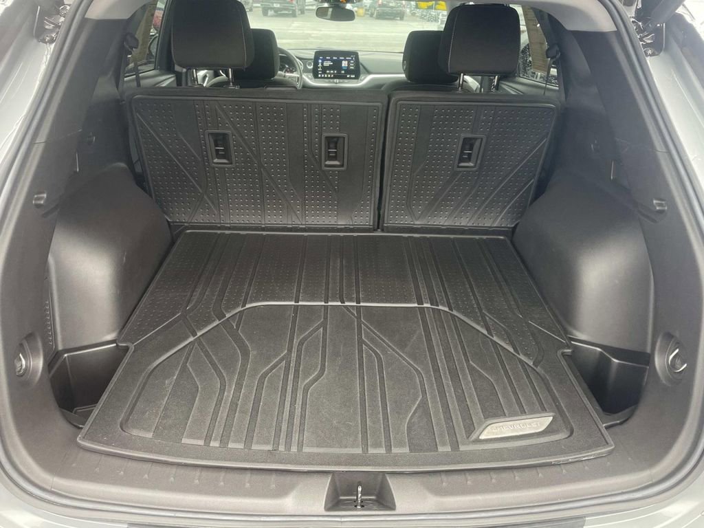 Used 2024 Chevrolet Blazer LT w/ Convenience Package image 11