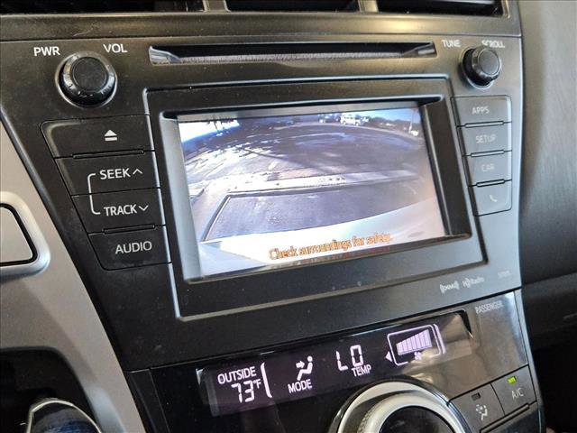 Used 2014 Toyota Prius V Three image 9