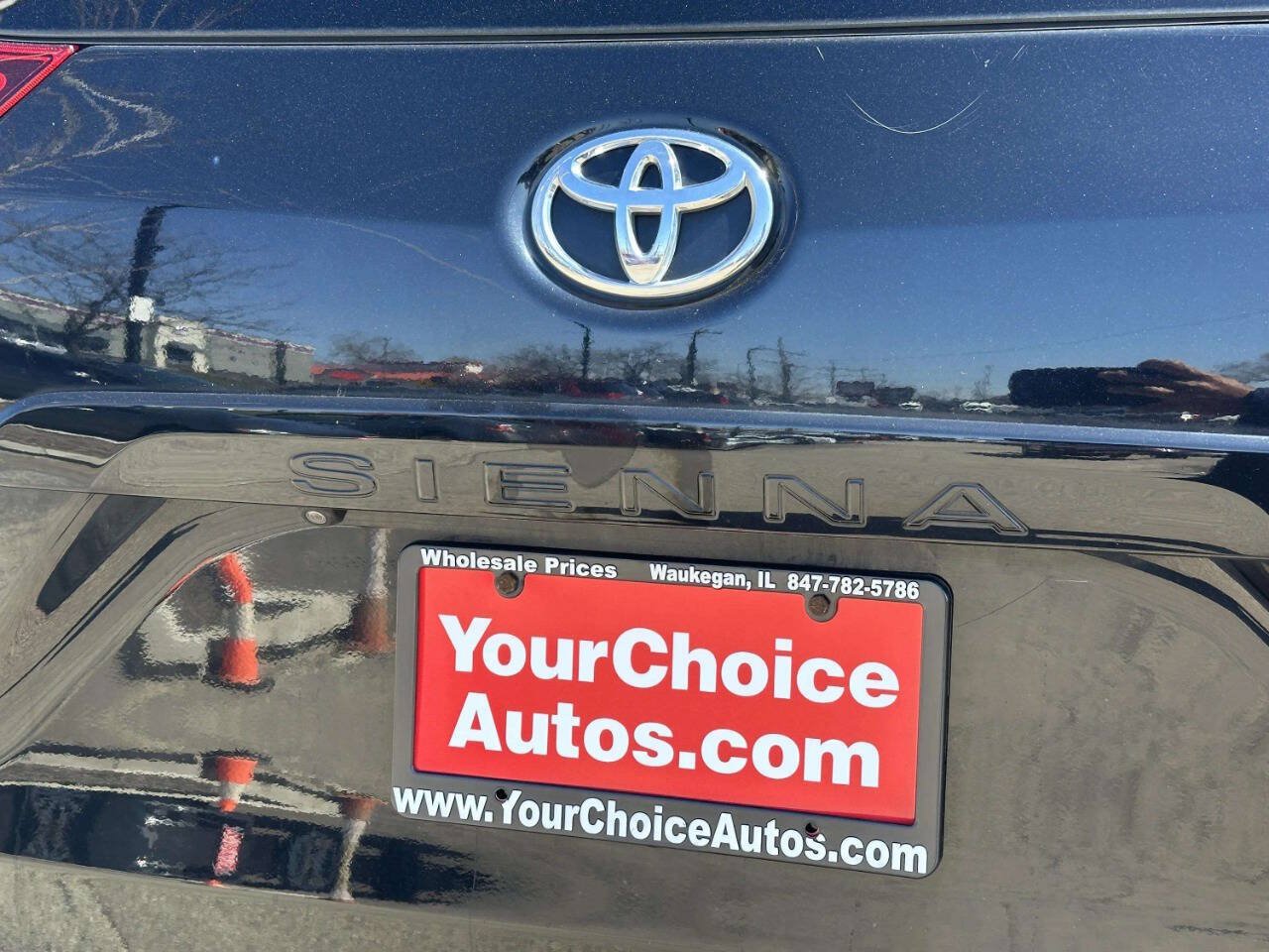 Used 2016 Toyota Sienna XLE FWD image 42