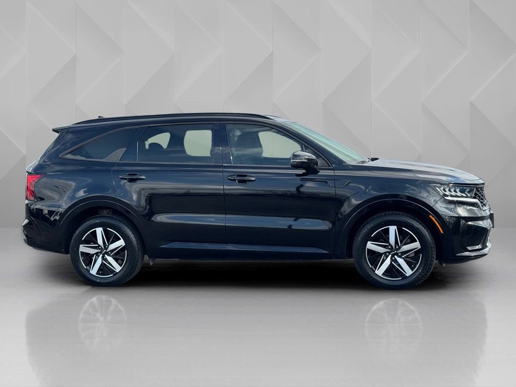 Used 2023 Kia Sorento S w/ Panoramic Sunroof Package image 8