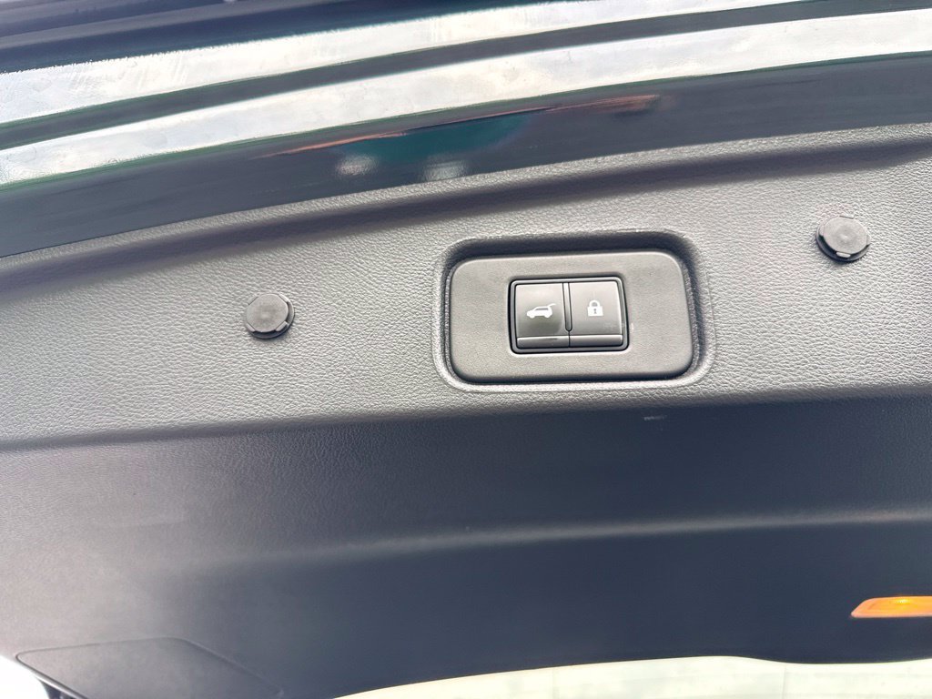 Used 2025 Nissan Pathfinder Rock Creek AWD/4WD image 23