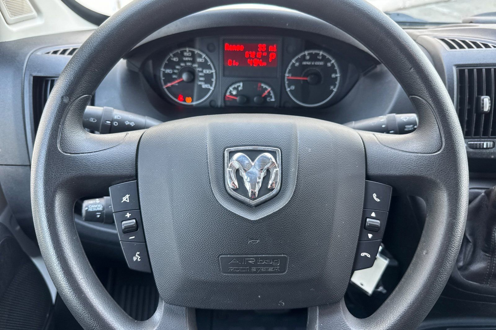 Used 2021 RAM ProMaster 2500 FWD image 22