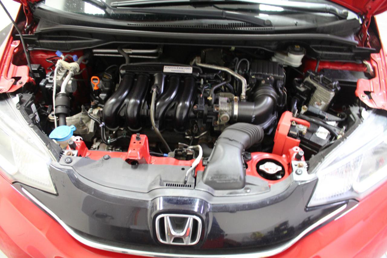 Used 2015 Honda Fit EX image 32