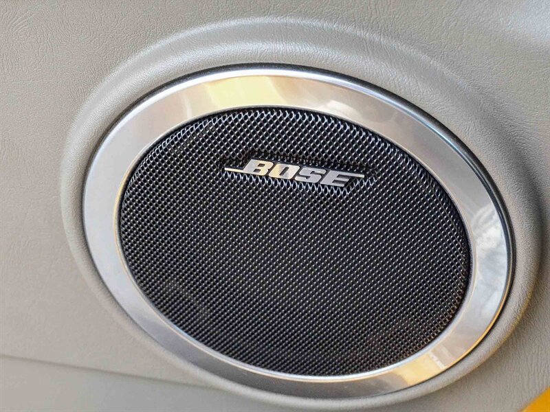 Used 2003 HUMMER H2 w/ Preferred Equipment Group AWD/4WD image 31