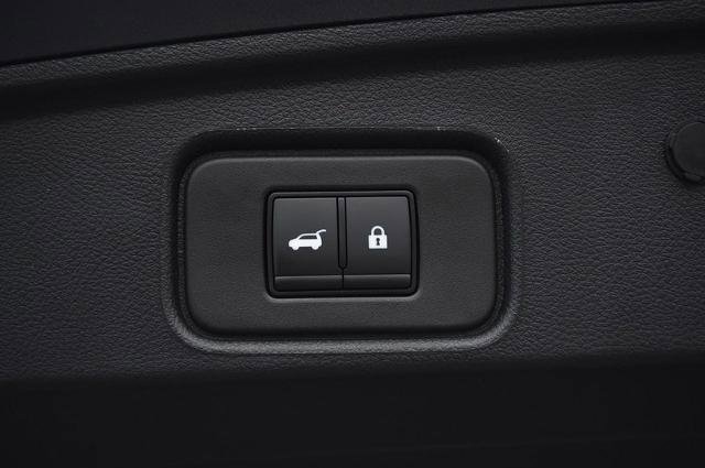 New 2025 Nissan Pathfinder Platinum w/ Cargo Package image 32