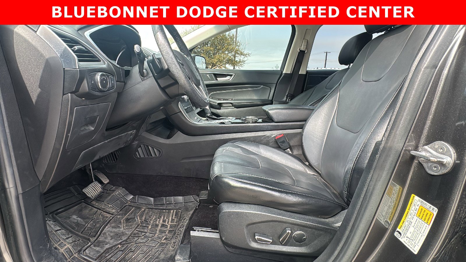 Used 2017 Ford Edge Titanium image 9