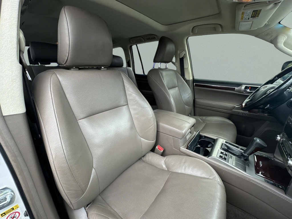 Used 2018 Lexus GX 460 Premium AWD/4WD image 39