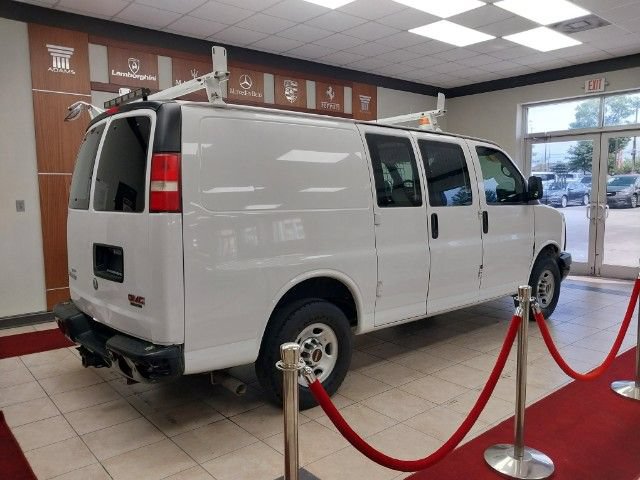 Used 2013 GMC Savana 2500 w/ Cold Climate Package RWD image 2