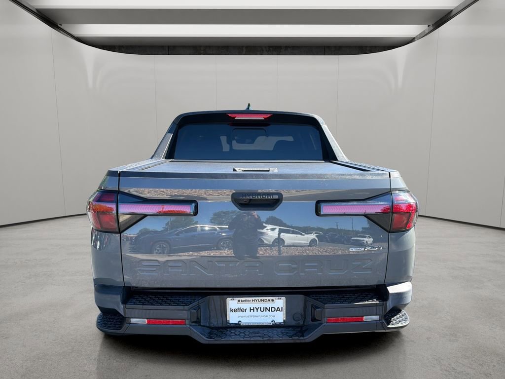 Certified 2022 Hyundai Santa Cruz SEL Premium w/ Cargo Package AWD/4WD image 4