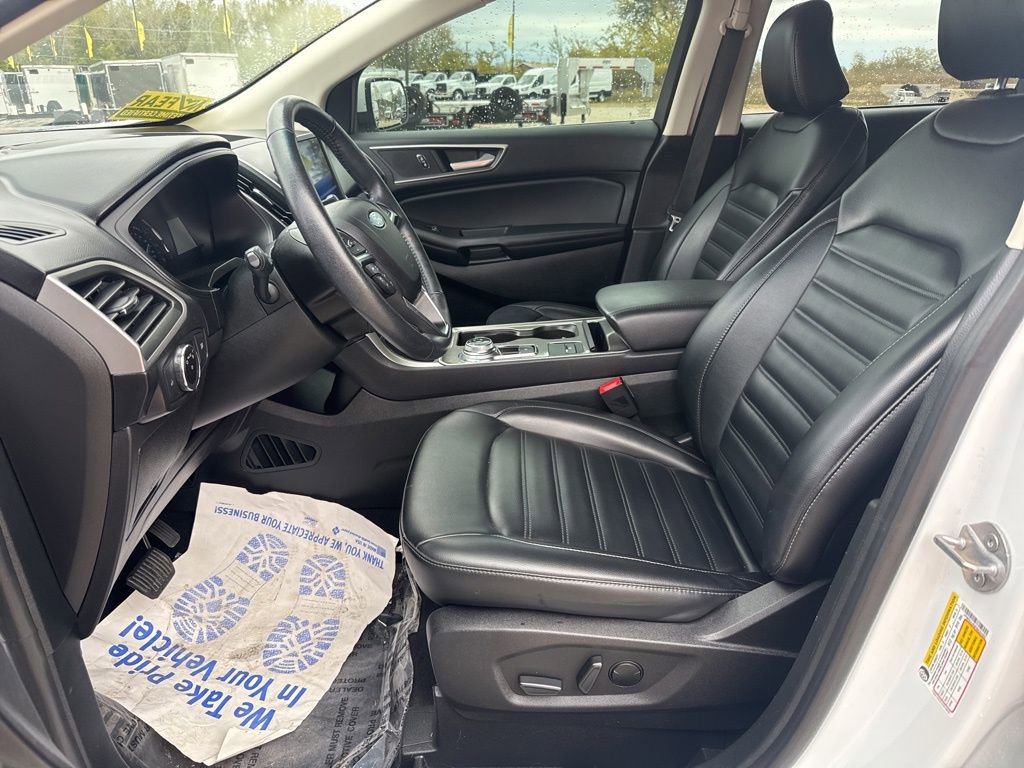 Used 2023 Ford Edge SEL image 23