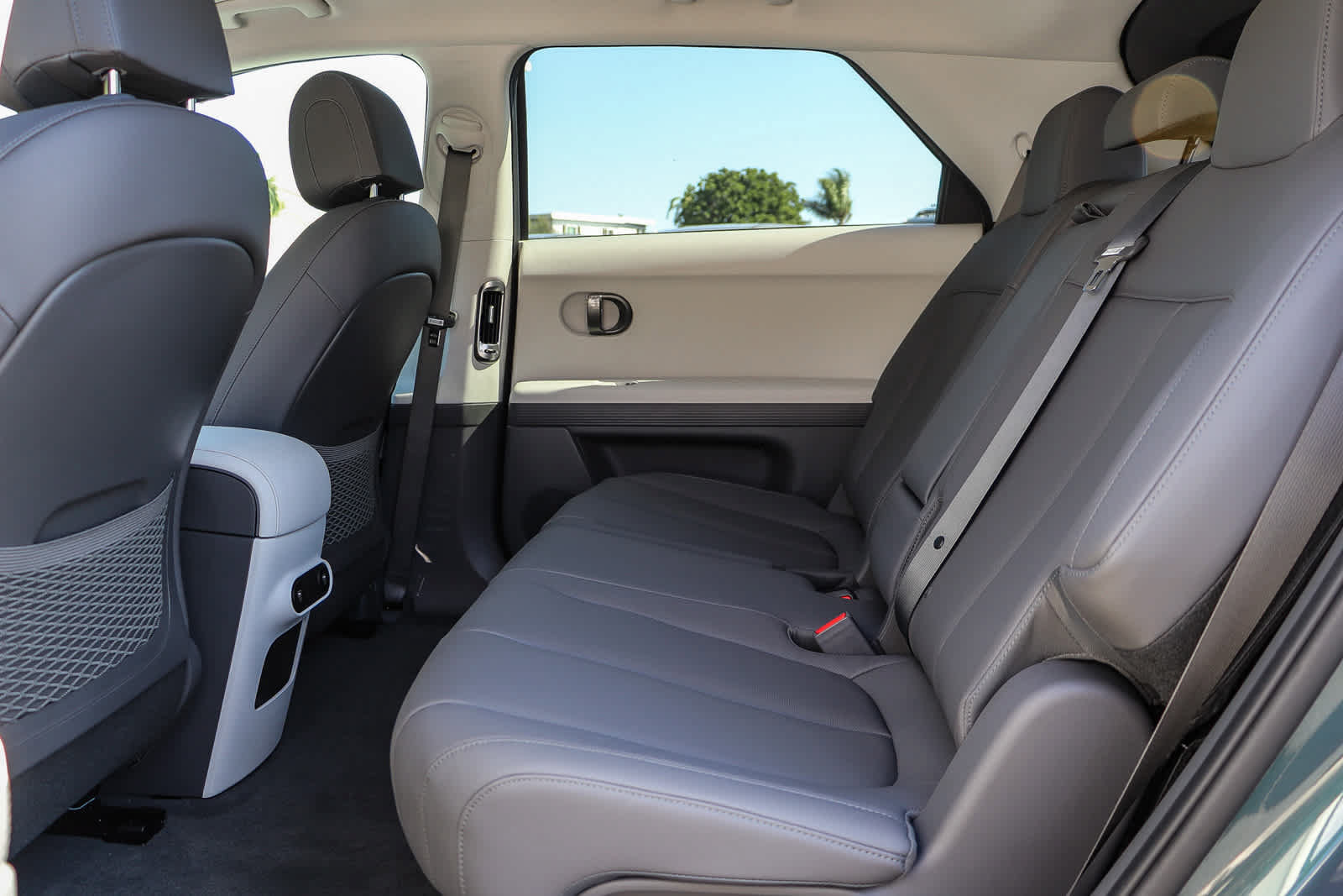 New 2026 Hyundai Ioniq 5 SEL RWD image 19