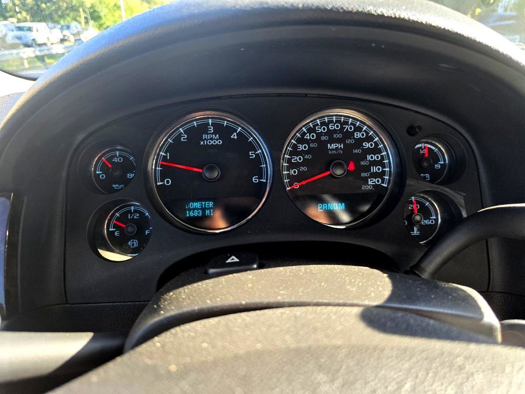 Used 2013 GMC Yukon XL Denali image 17