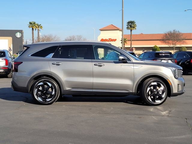 New 2026 Kia Sorento EX w/ EX Premium Package AWD/4WD image 4