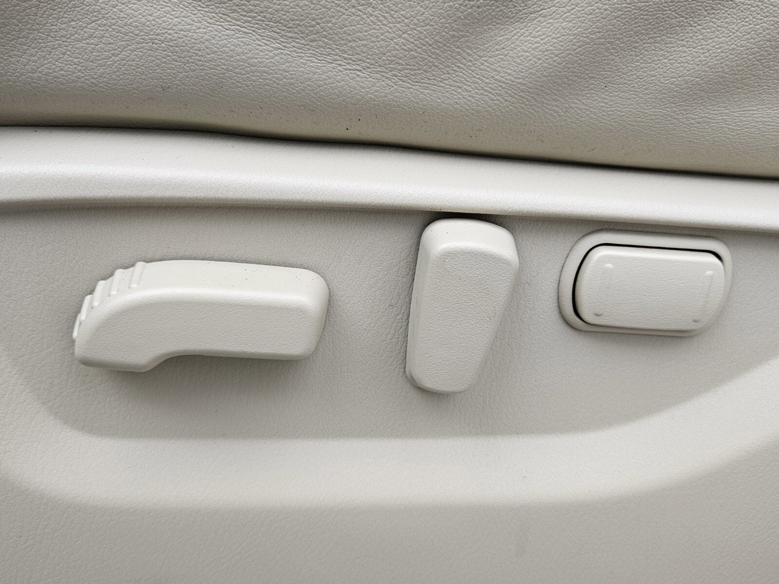 Certified 2024 INFINITI QX80 Sensory w/ All-Season Package image 18