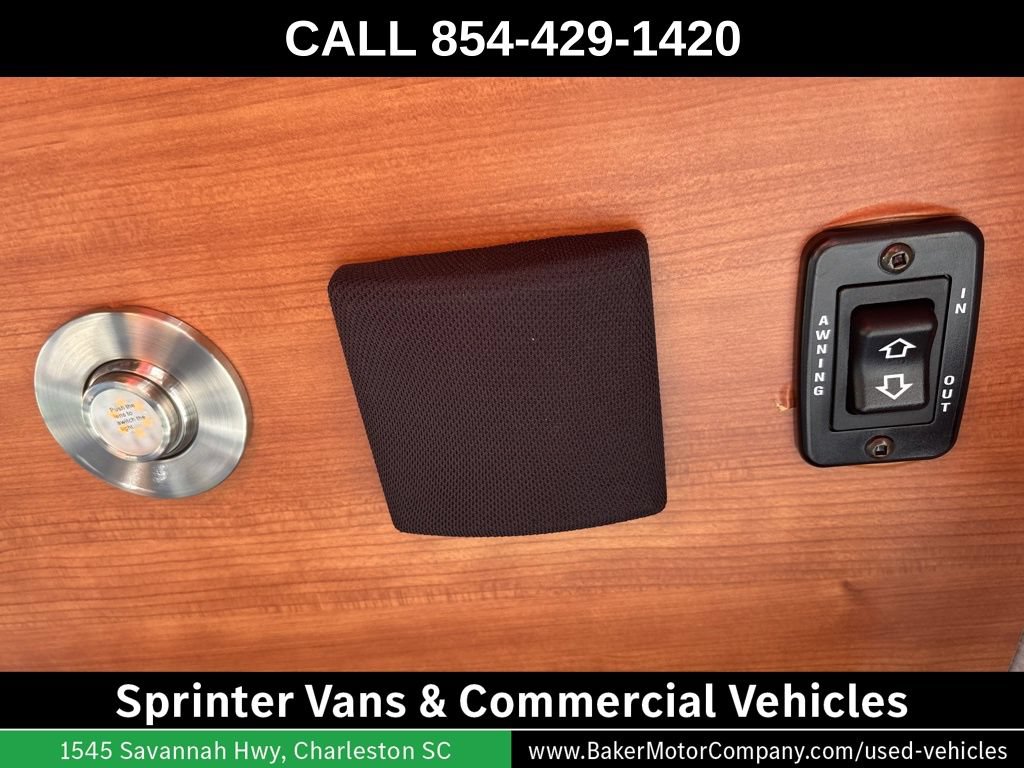 Used 2016 Mercedes-Benz Sprinter 3500 image 55