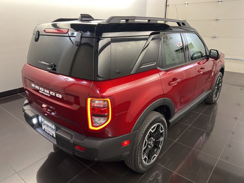 New 2025 Ford Bronco Sport Outer Banks w/ Outer Banks Tech Package+ image 6