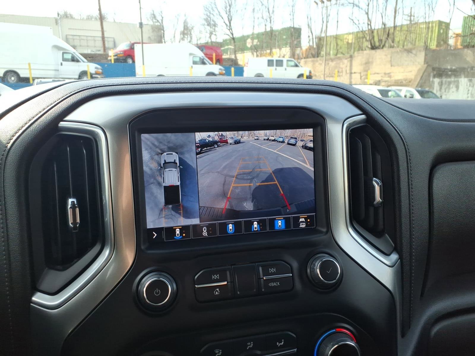 Used 2022 Chevrolet Silverado 2500 LTZ w/ LTZ Plus Package image 18