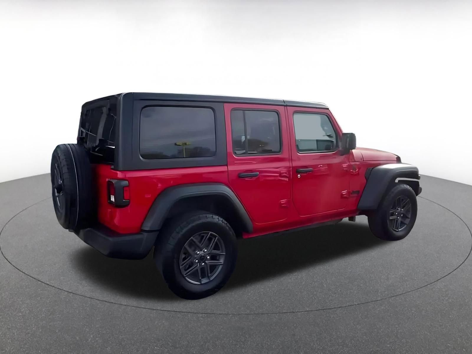 Used 2025 Jeep Wrangler Sport S image 10