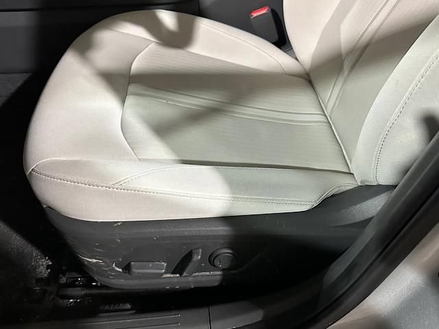 Used 2025 Hyundai Sonata SEL FWD image 9