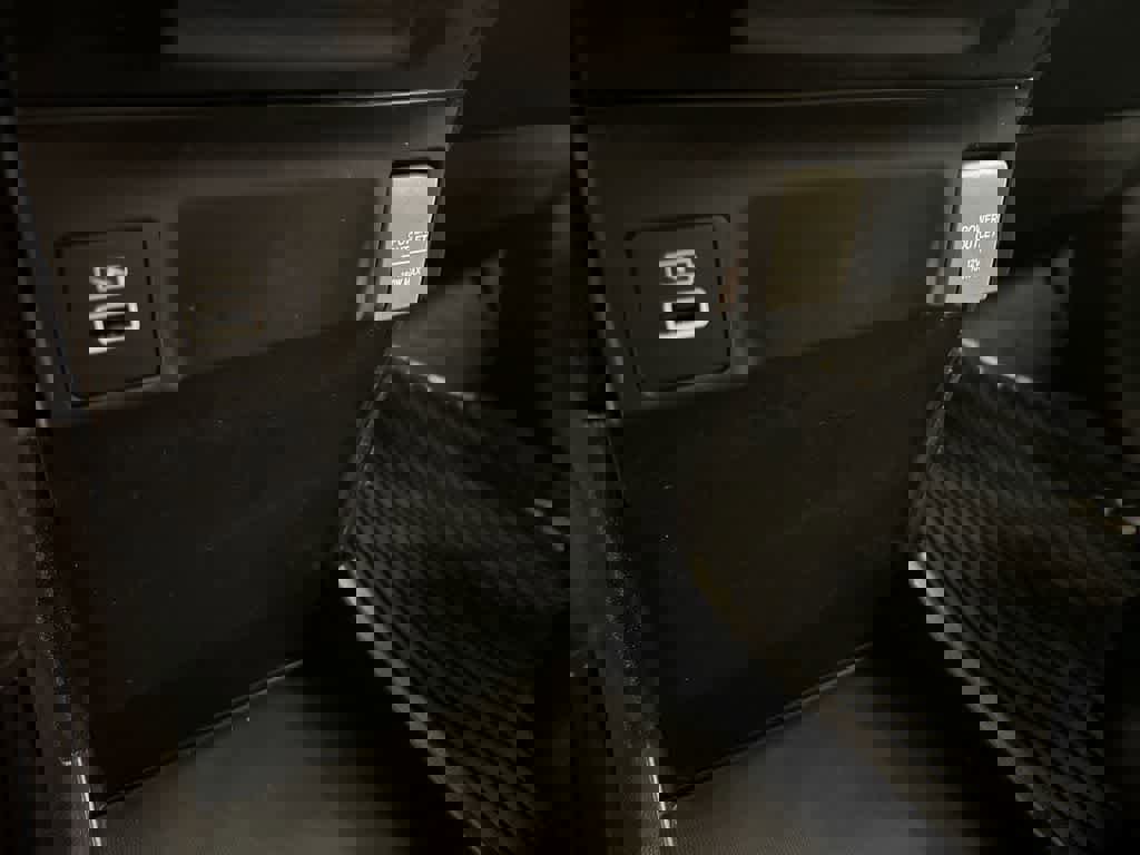 Used 2023 Honda Odyssey EX-L image 32