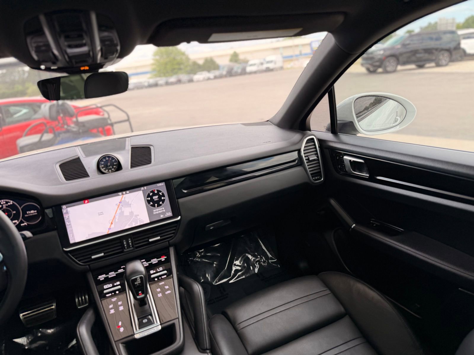 Used 2020 Porsche Cayenne S AWD/4WD image 39