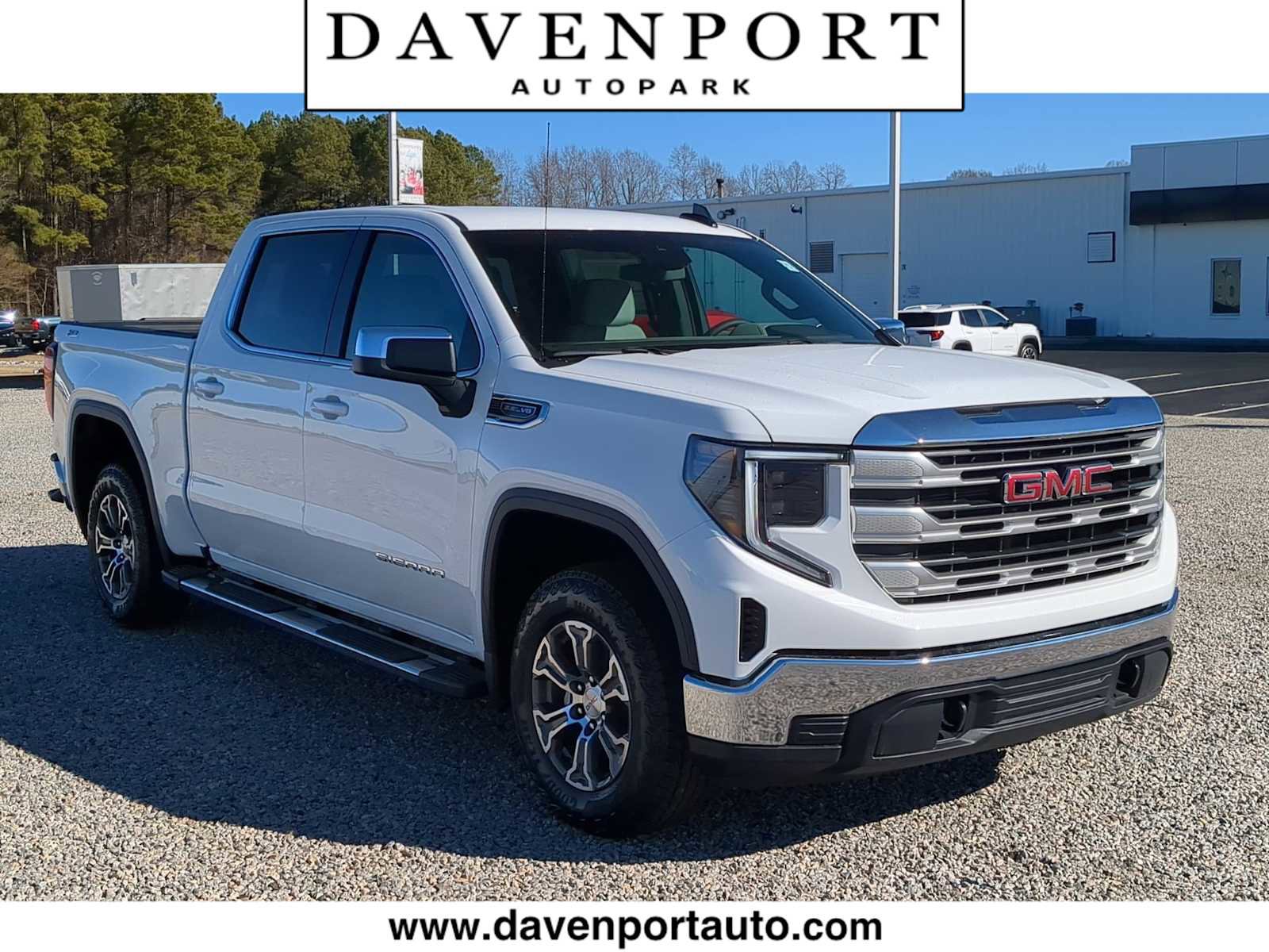 New 2026 GMC Sierra 1500 SLE w/ X31 Off-Road Package image 1