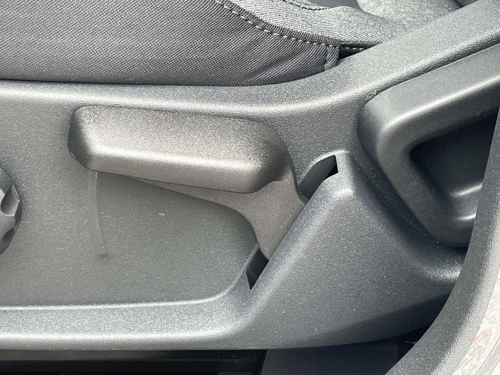 New 2025 Ford Bronco 4-Door image 17