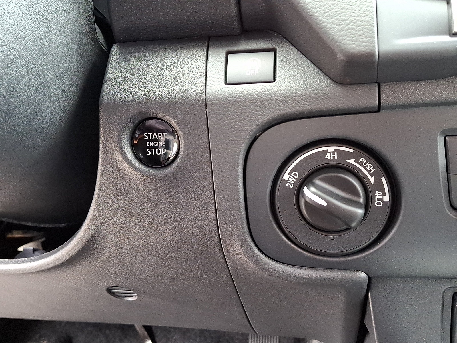 New 2026 Nissan Frontier SV w/ SV Convenience Package AWD/4WD image 17