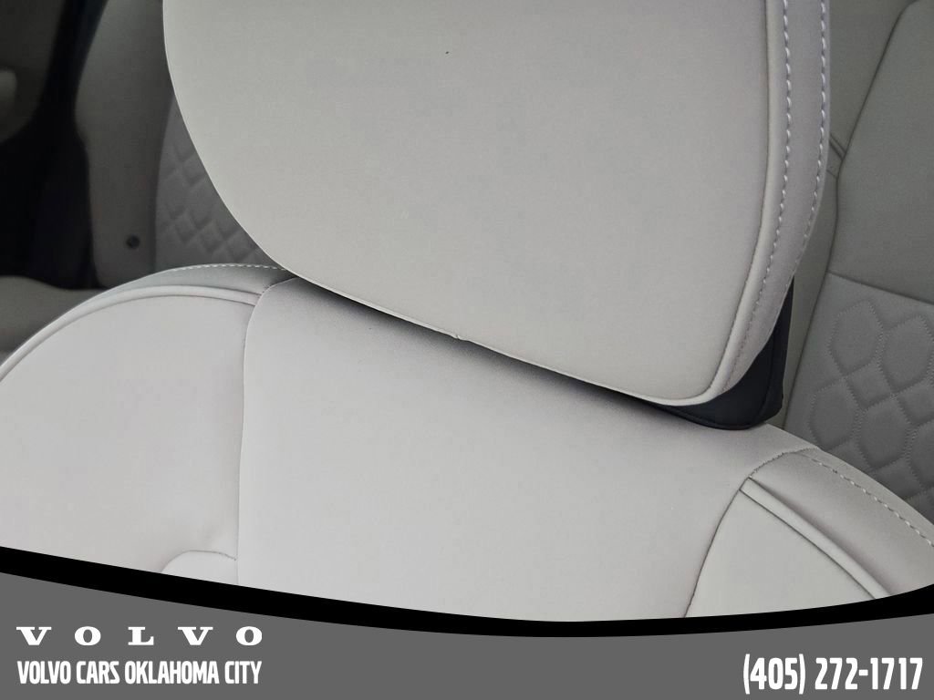 New 2026 Volvo XC90 T8 Plus image 16