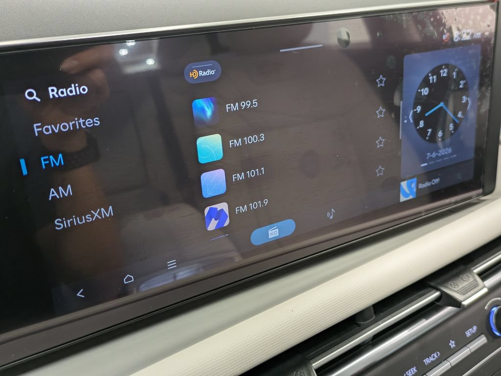 Certified 2025 Hyundai Tucson SE AWD/4WD image 11