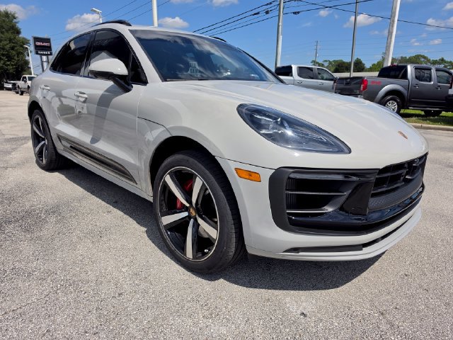 Used 2024 Porsche Macan S AWD/4WD image 7
