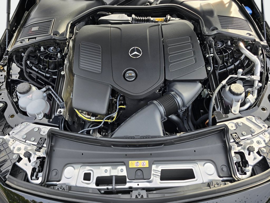 New 2027 Mercedes-Benz CLE 300 4MATIC Coupe image 10