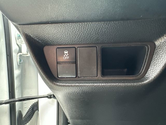 Used 2025 Honda HR-V LX image 30