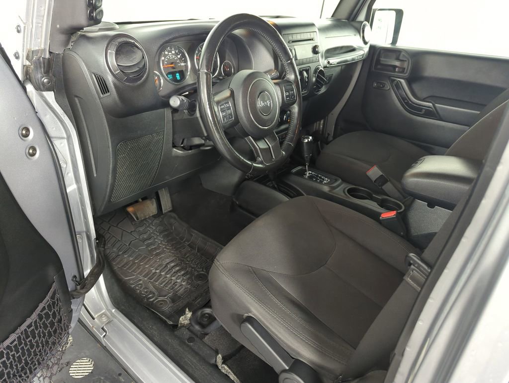 Used 2018 Jeep Wrangler Unlimited Sport S image 11